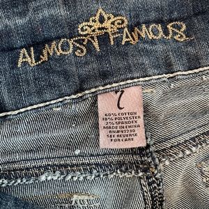 Almost Famous stretchy ankle skinny jeans